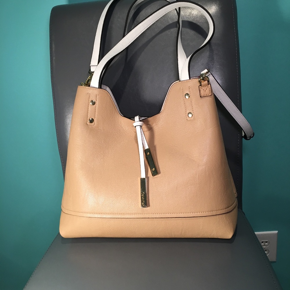 🆕 NWT Calvin Klein Reversible Handbag - Picture 3 of 8